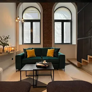 Fesh Lofts Hotel apartamentowy
