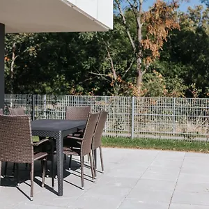 Kostbar Aparthotel